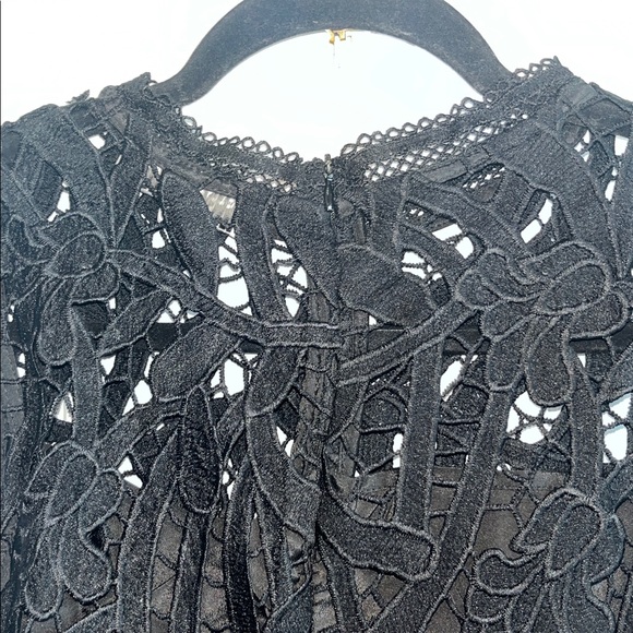 Molly Bracken Black Sleeveless Lace Dress Size Small - Picture 6 of 11